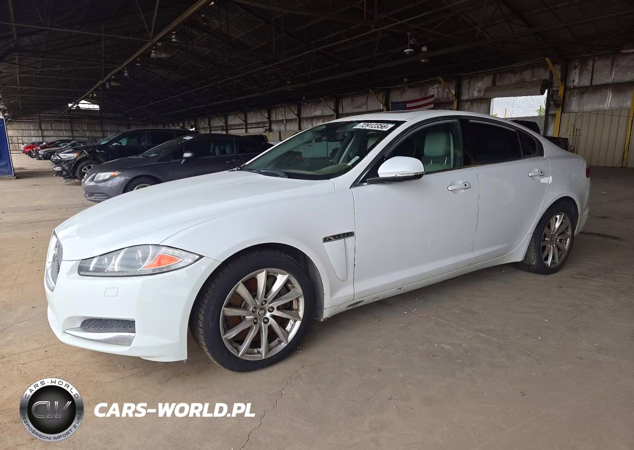 2013 Jaguar Xf