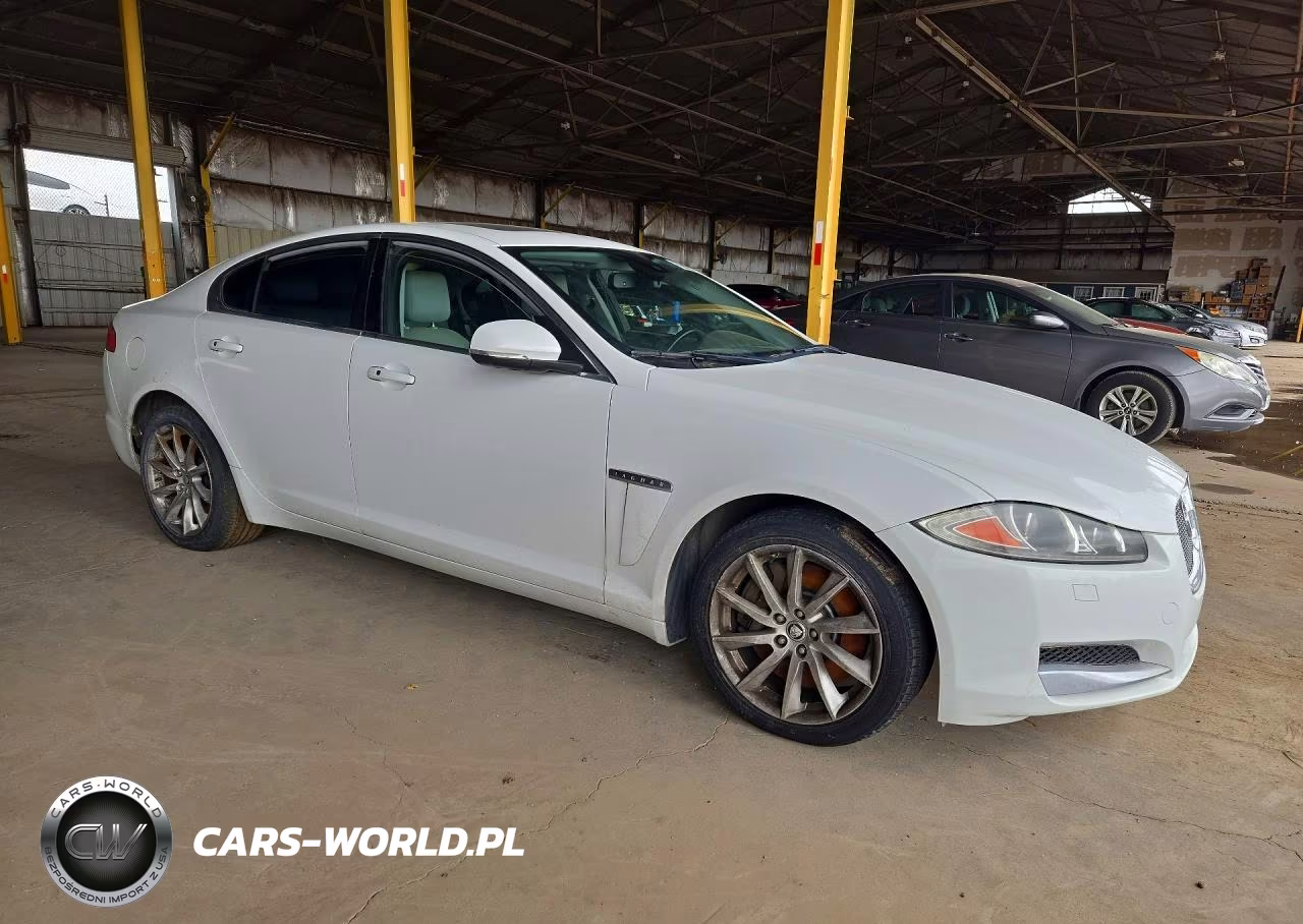 2013 Jaguar Xf VIN:SAJWA0ES4DPS87164 - 4