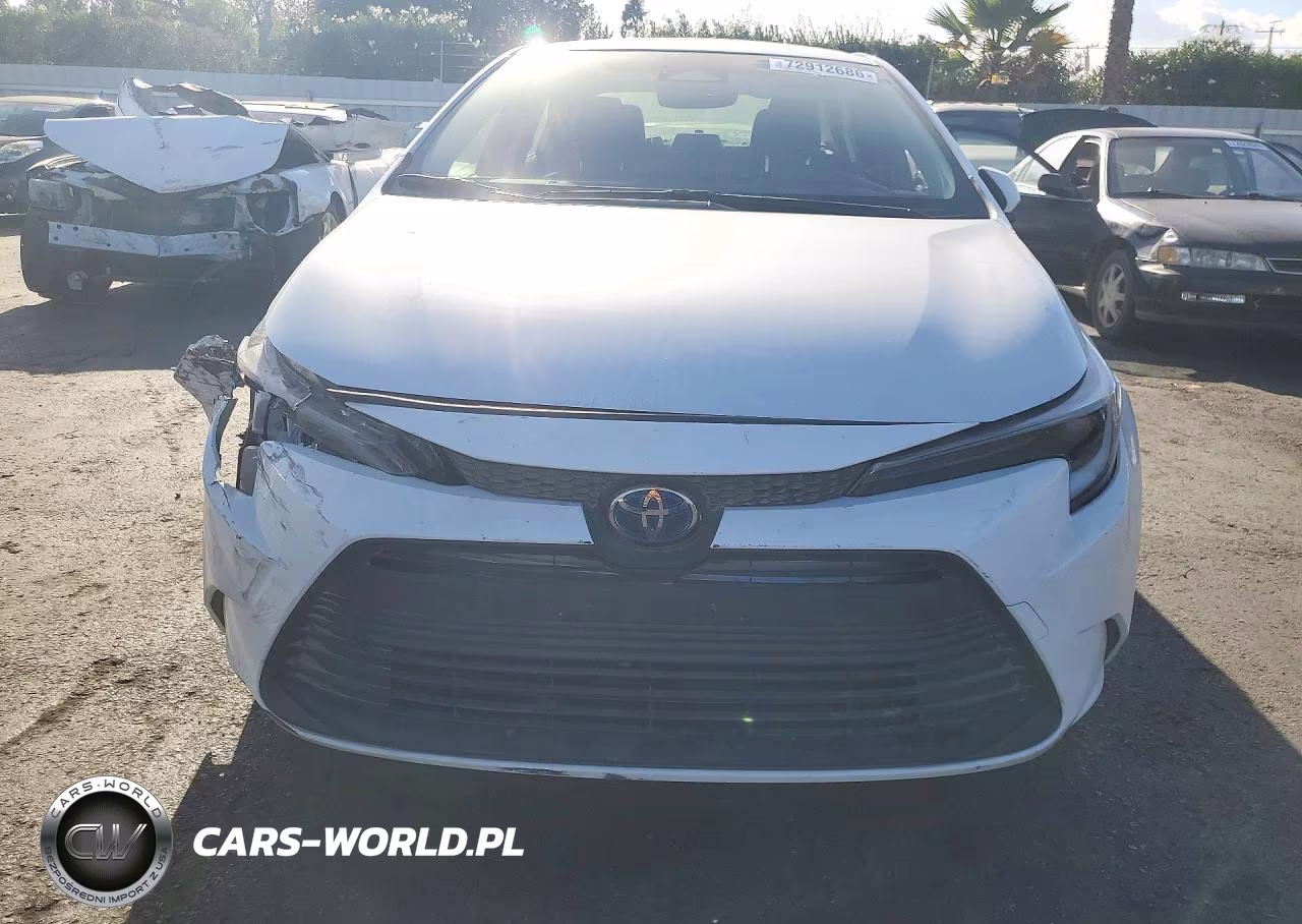 2025 Toyota Corolla Hybrid Le VIN:JTDBCMFE6S3069402 - 5