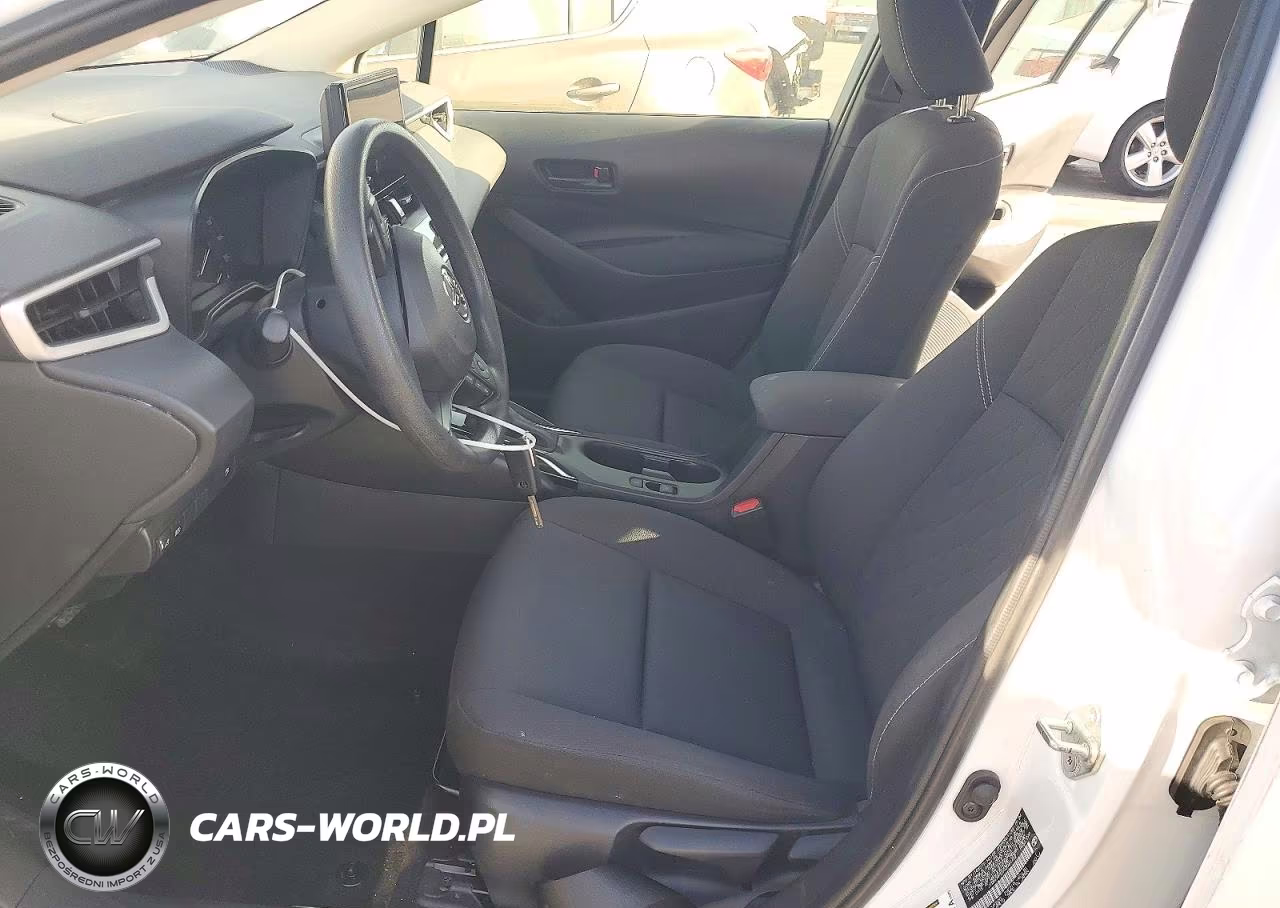 2025 Toyota Corolla Hybrid Le VIN:JTDBCMFE6S3069402 - 7