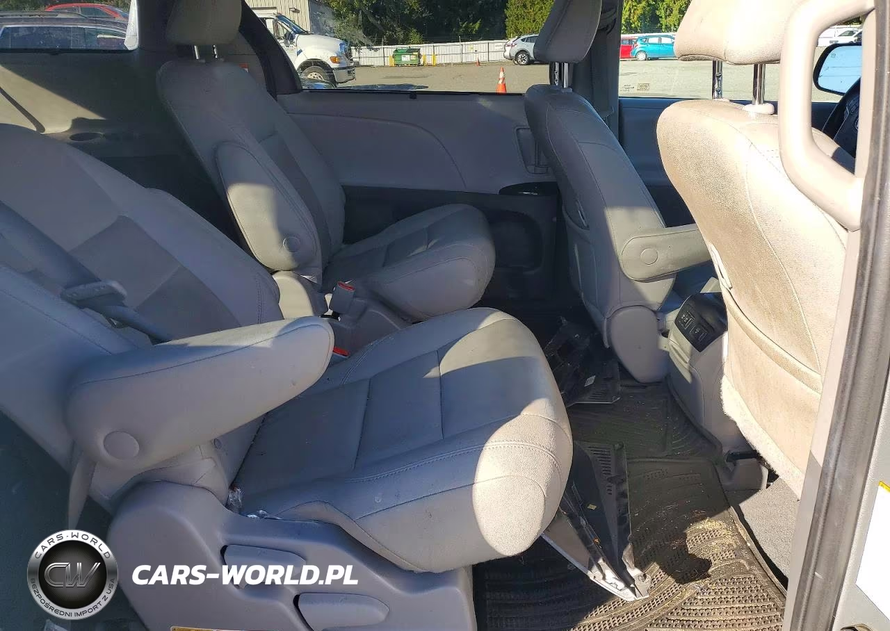 2020 Toyota Sienna Xle 7-Passenger VIN:5TDDZ3DC0LS233651 - 11