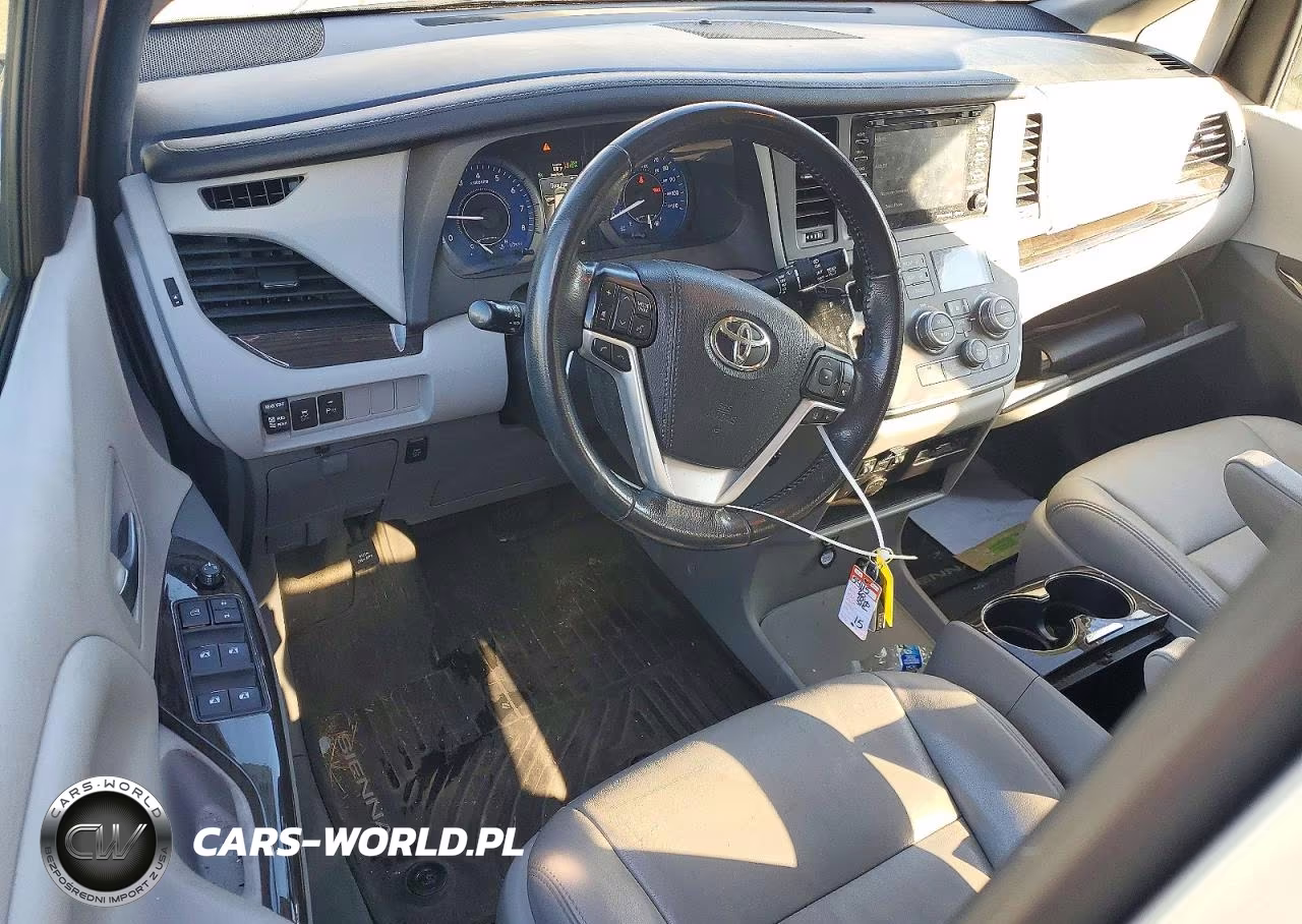 2020 Toyota Sienna Xle 7-Passenger VIN:5TDDZ3DC0LS233651 - 8