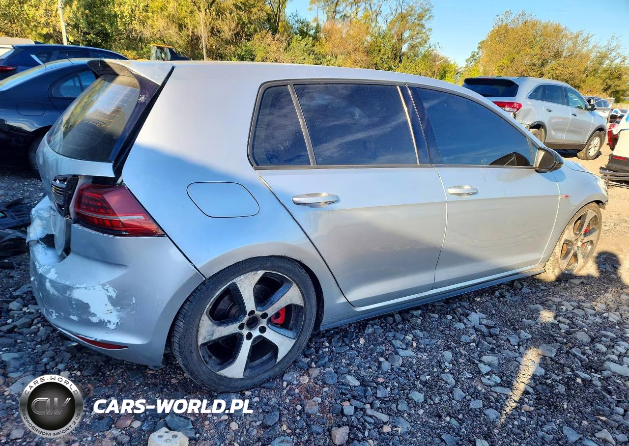 2017 Volkswagen Gti S-Se VIN:3VW447AU8HM040901 - 3