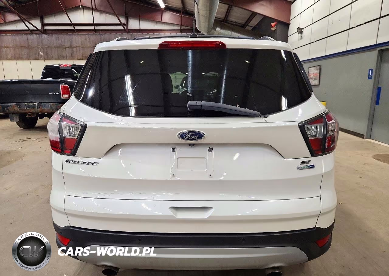 2017 Ford Escape Se VIN:1FMCU9GD1HUB32067 - 6