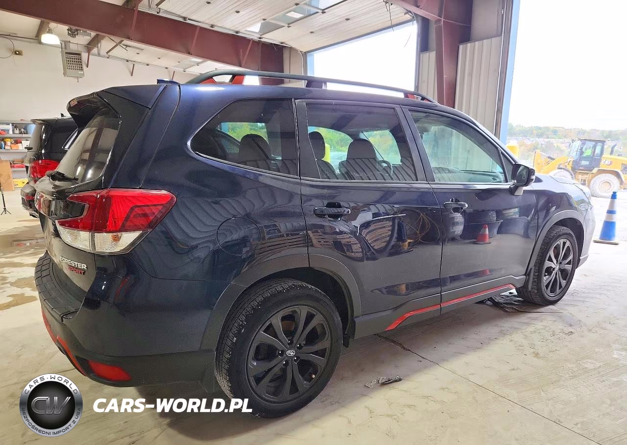 2021 Subaru Forester Sport VIN:JF2SKARC7MH557101 - 3