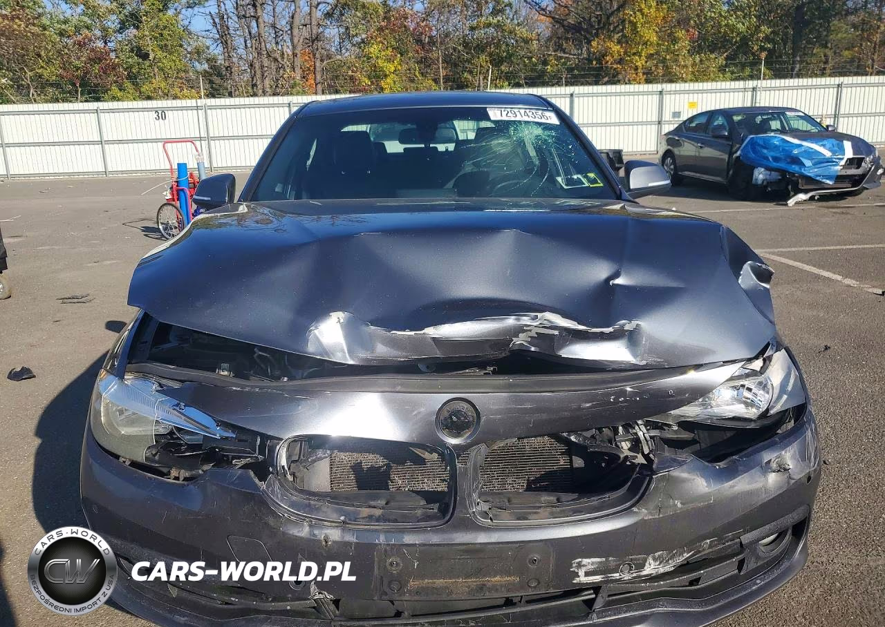 2017 BMW 330 Xi VIN:WBA8D9C34HA005660 - 5
