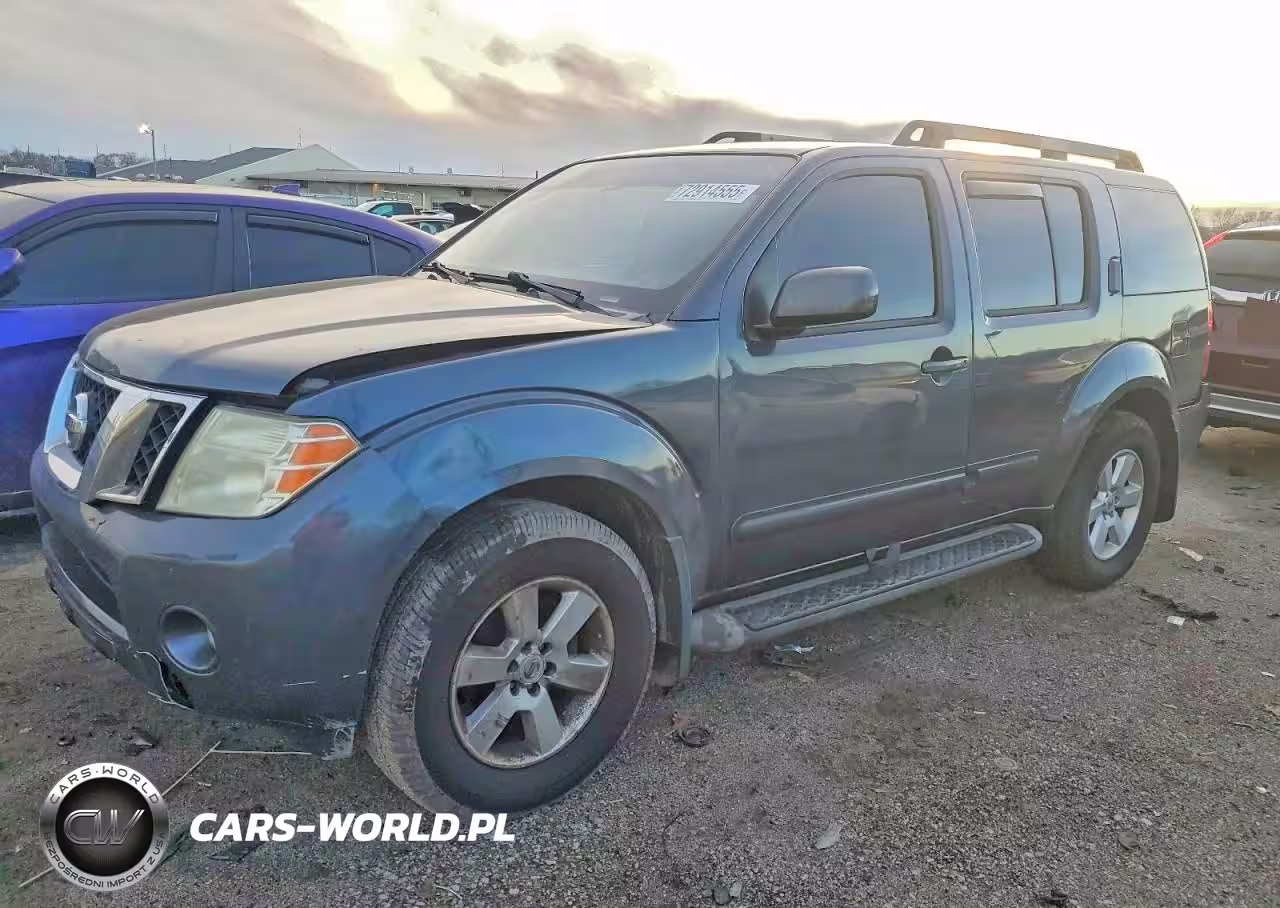 2011 Nissan Pathfinder S
