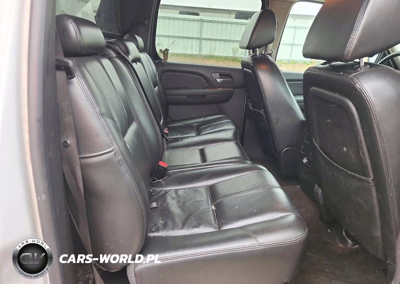2007 Chevrolet Avalanche K1500 VIN:3GNFK12357G210205 - 10