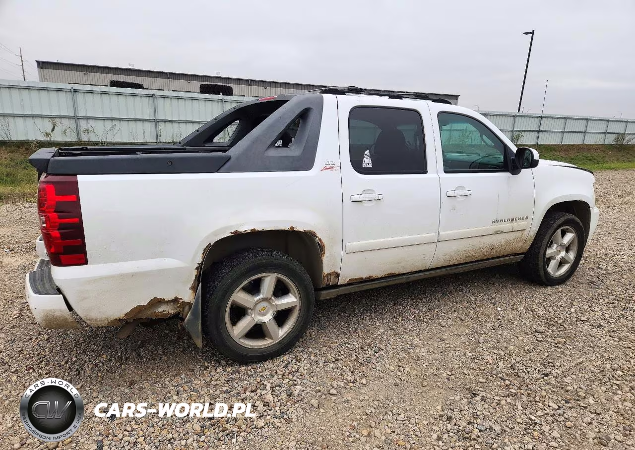 2007 Chevrolet Avalanche K1500 VIN:3GNFK12357G210205 - 3