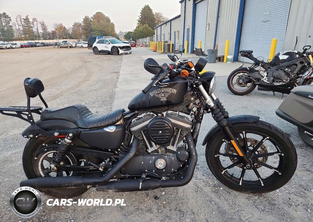 2016 Harley-Davidson Xl883 Iron 883 – zdjęcie 1 z 9