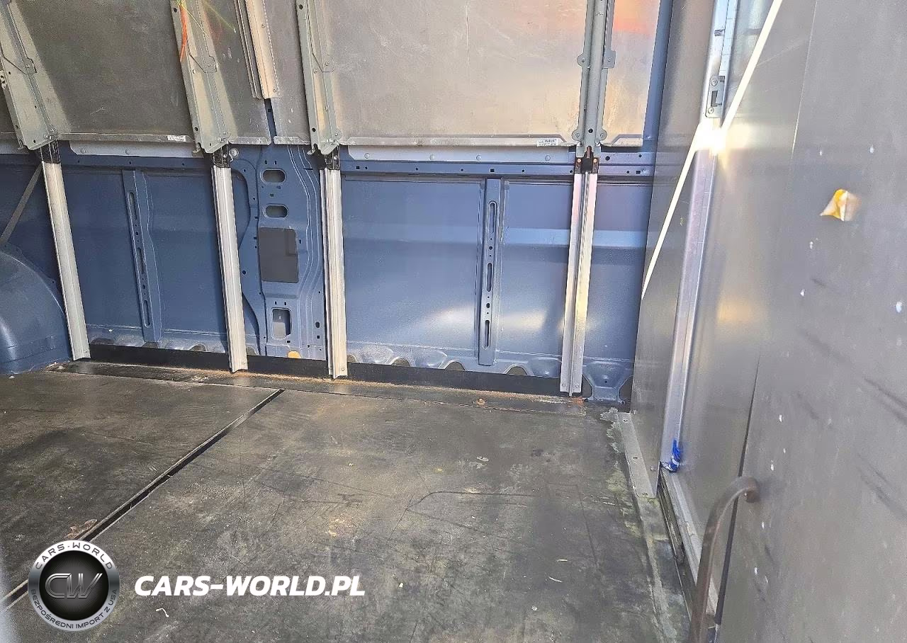 2020 Ram Promaster 3500 3500 High VIN:3C6URVJG3LE142183 - 11
