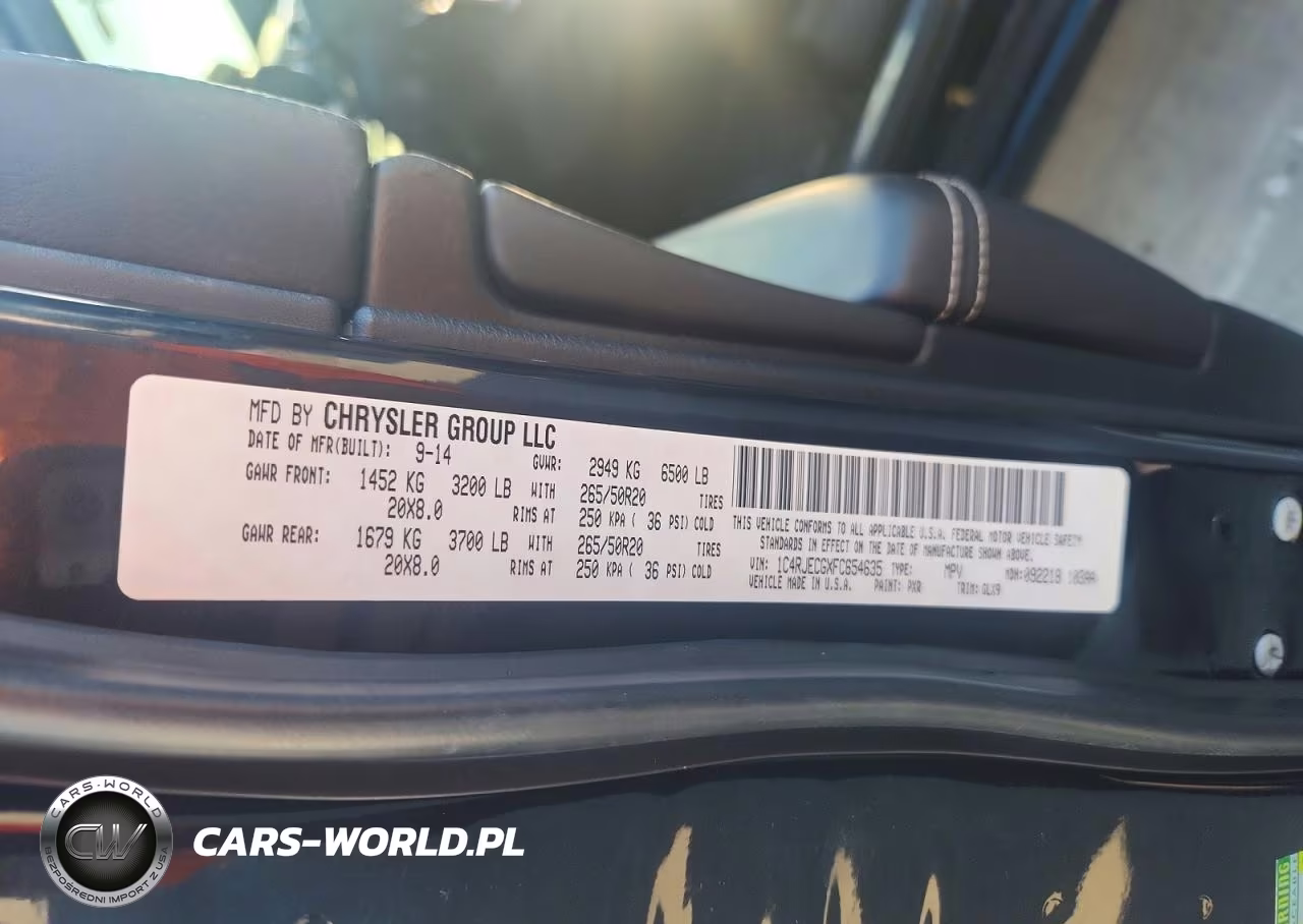 2015 Jeep Grand Cherokee Overland VIN:1C4RJECGXFC654635 - 12