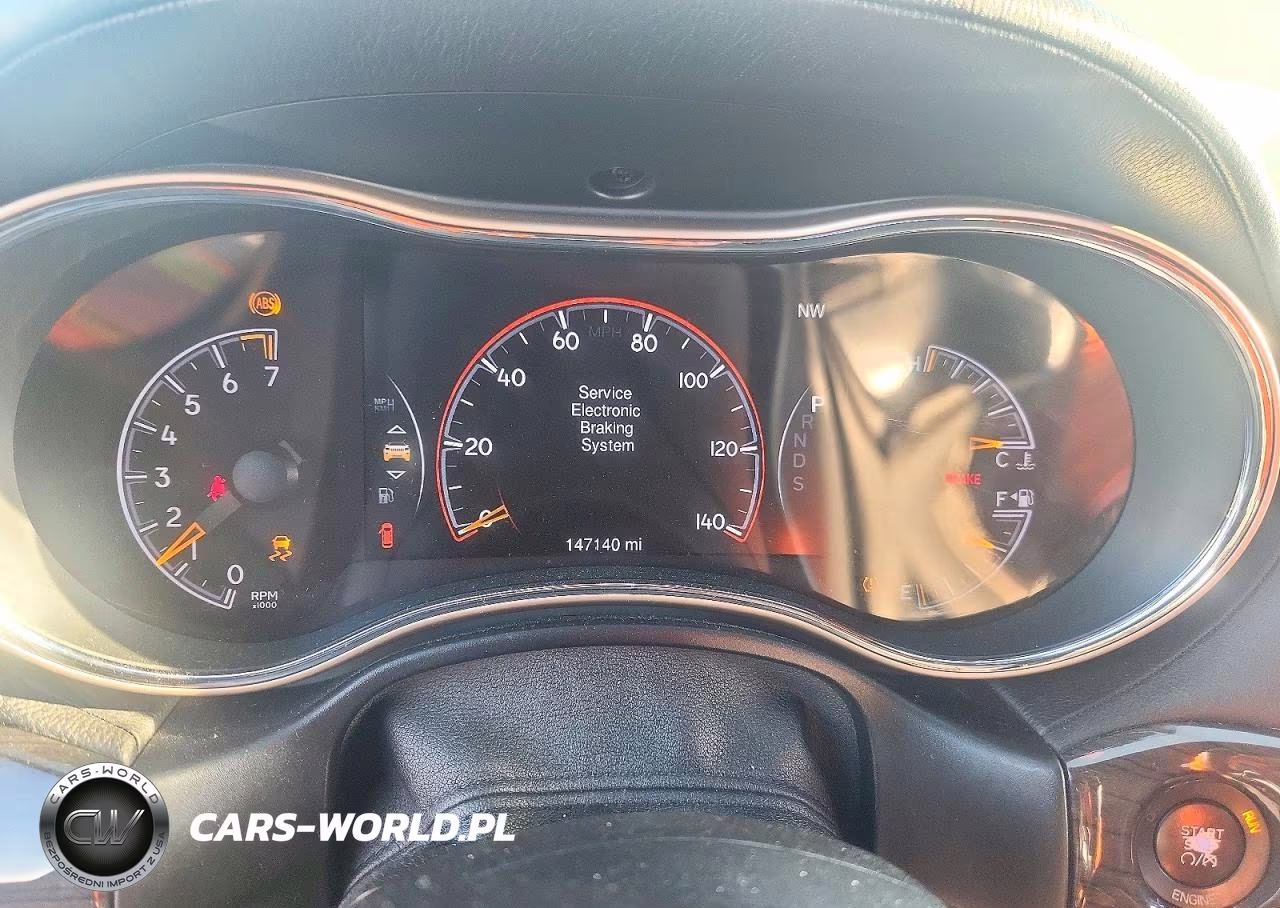 2015 Jeep Grand Cherokee Overland VIN:1C4RJECGXFC654635 - 9