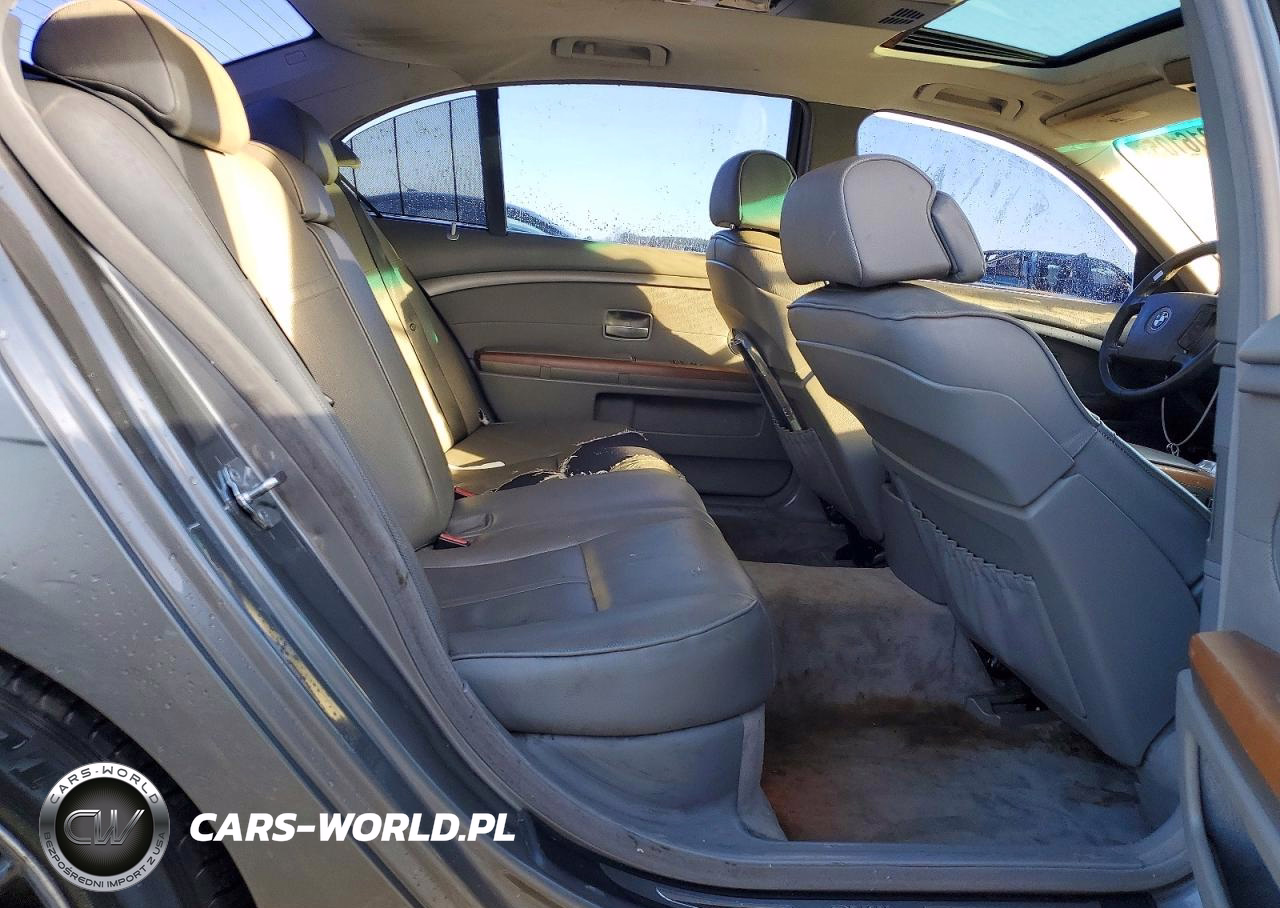 2005 BMW 745 Li VIN:WBAGN63555DS59543 - 10