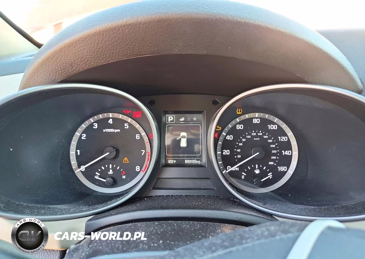 2017 Hyundai Santa Fe Sport 2.4L VIN:5XYZTDLB7HG466078 - 9