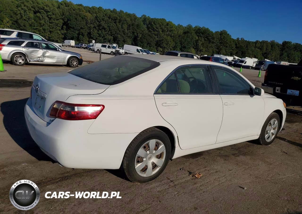 2007 Toyota Camry Le VIN:4T1BE46K17U694755 - 3