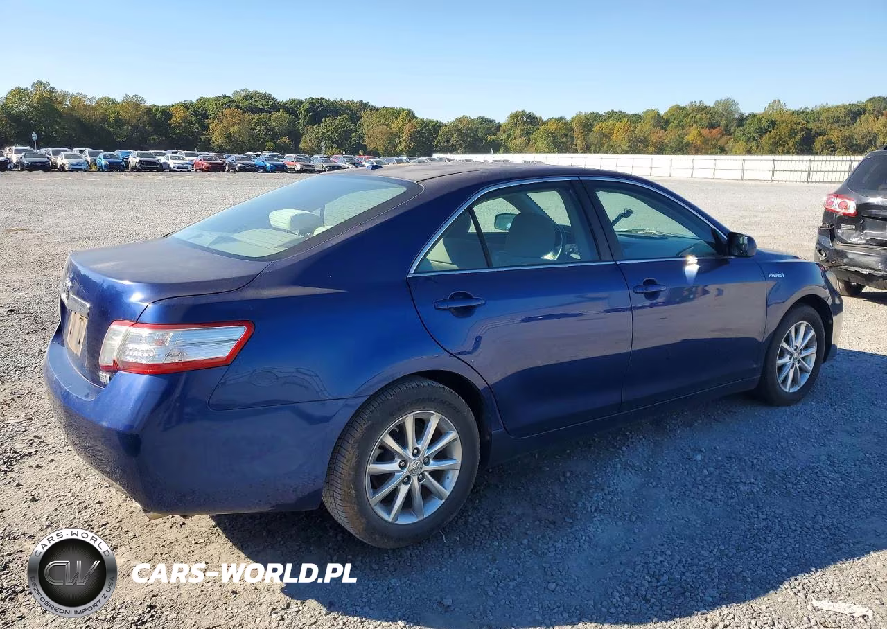 2010 Toyota Camry Hybrid VIN:4T1BB3EK1AU113587 - 3
