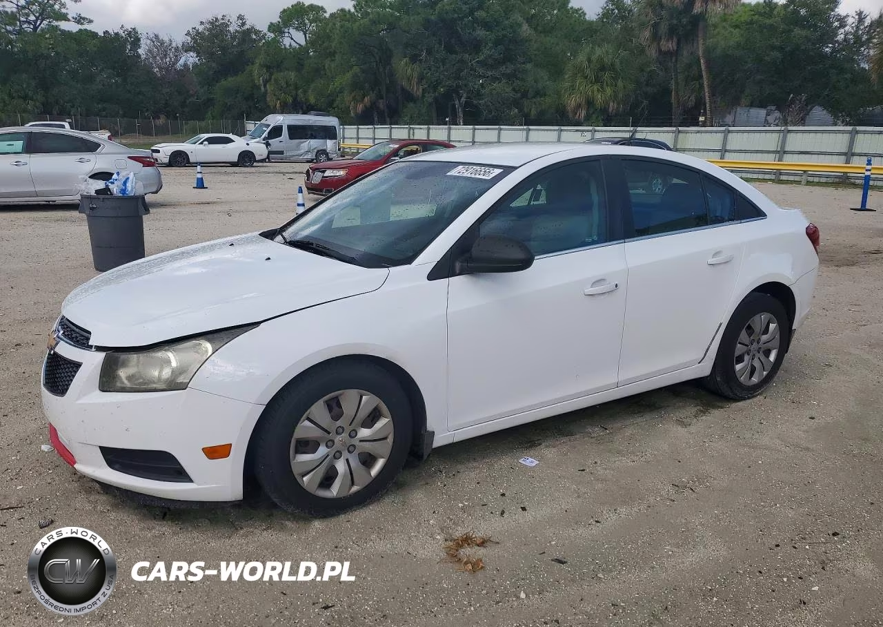 2012 Chevrolet Cruze Ls VIN:1G1PC5SH7C7383073 - 1