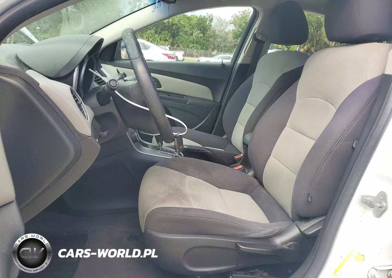 2012 Chevrolet Cruze Ls VIN:1G1PC5SH7C7383073 - 7