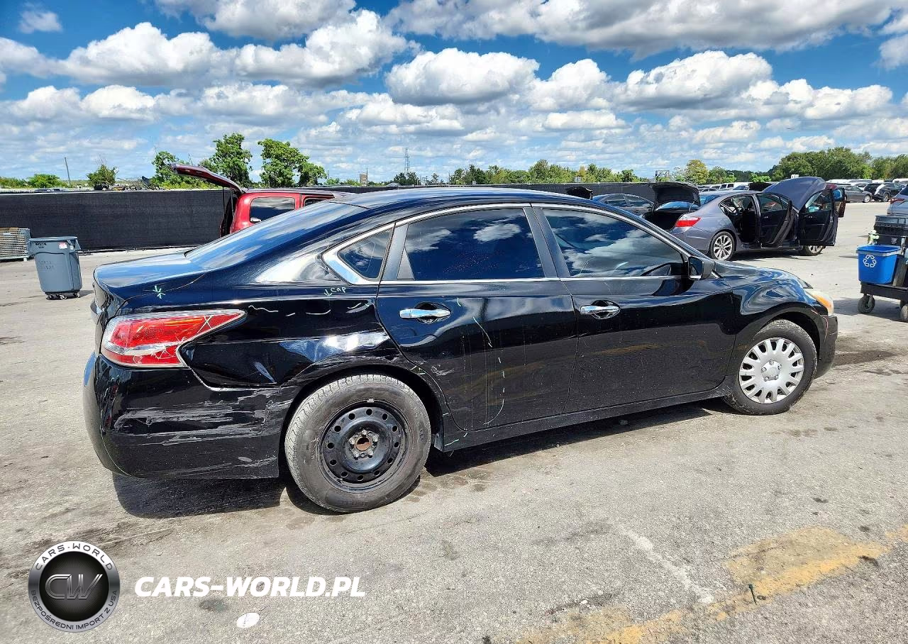 2014 Nissan Altima 2.5 VIN:1N4AL3AP0EC900076 - 3