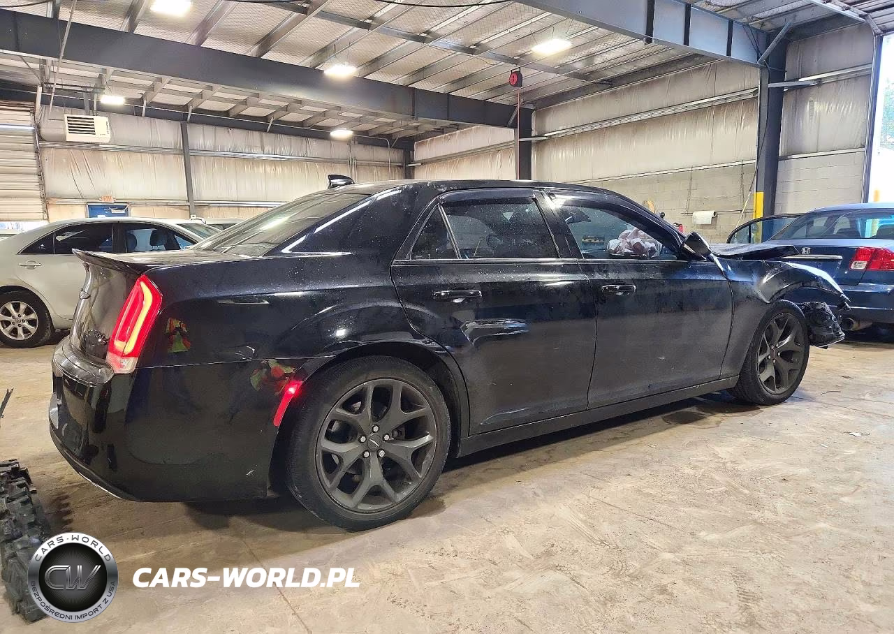 2021 Chrysler 300 S VIN:2C3CCABG9MH546077 - 3