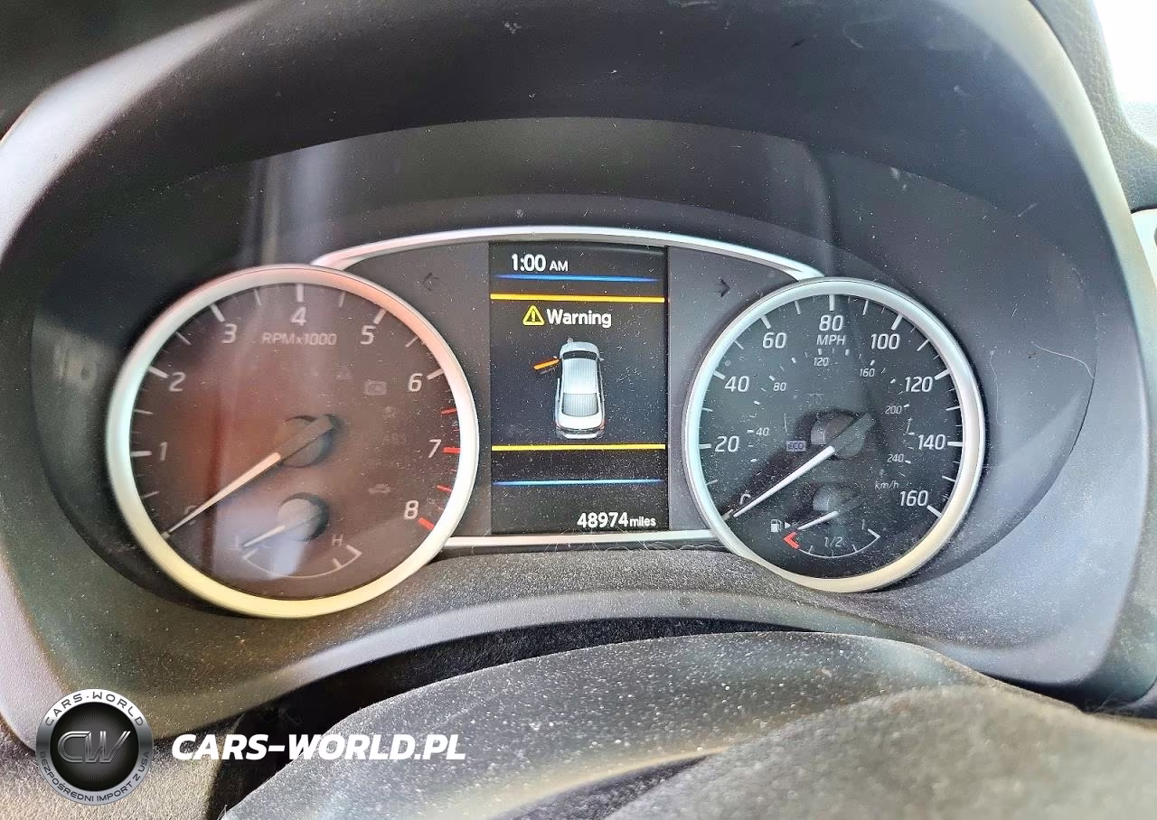 2019 Nissan Sentra Sr VIN:3N1AB7AP2KY284990 - 9