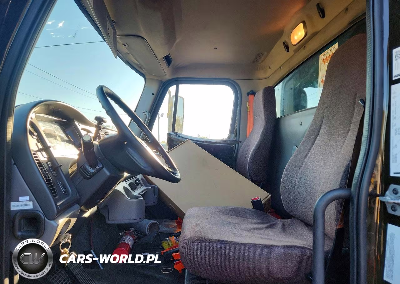 2017 Freightliner Business Class M2 Box Truck VIN:1FVACXDT9HHHH2814 - 7