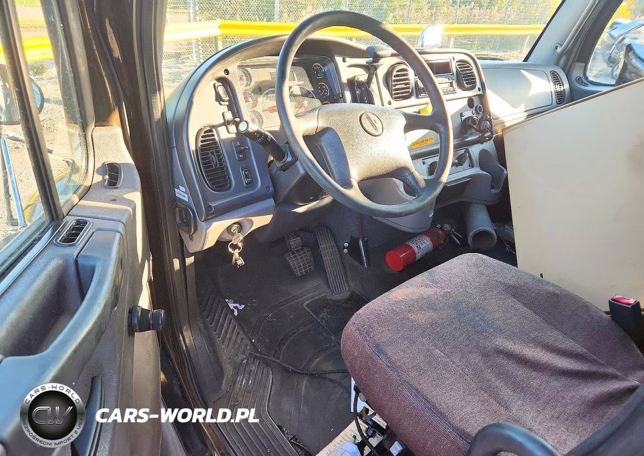2017 Freightliner Business Class M2 Box Truck VIN:1FVACXDT9HHHH2814 - 8