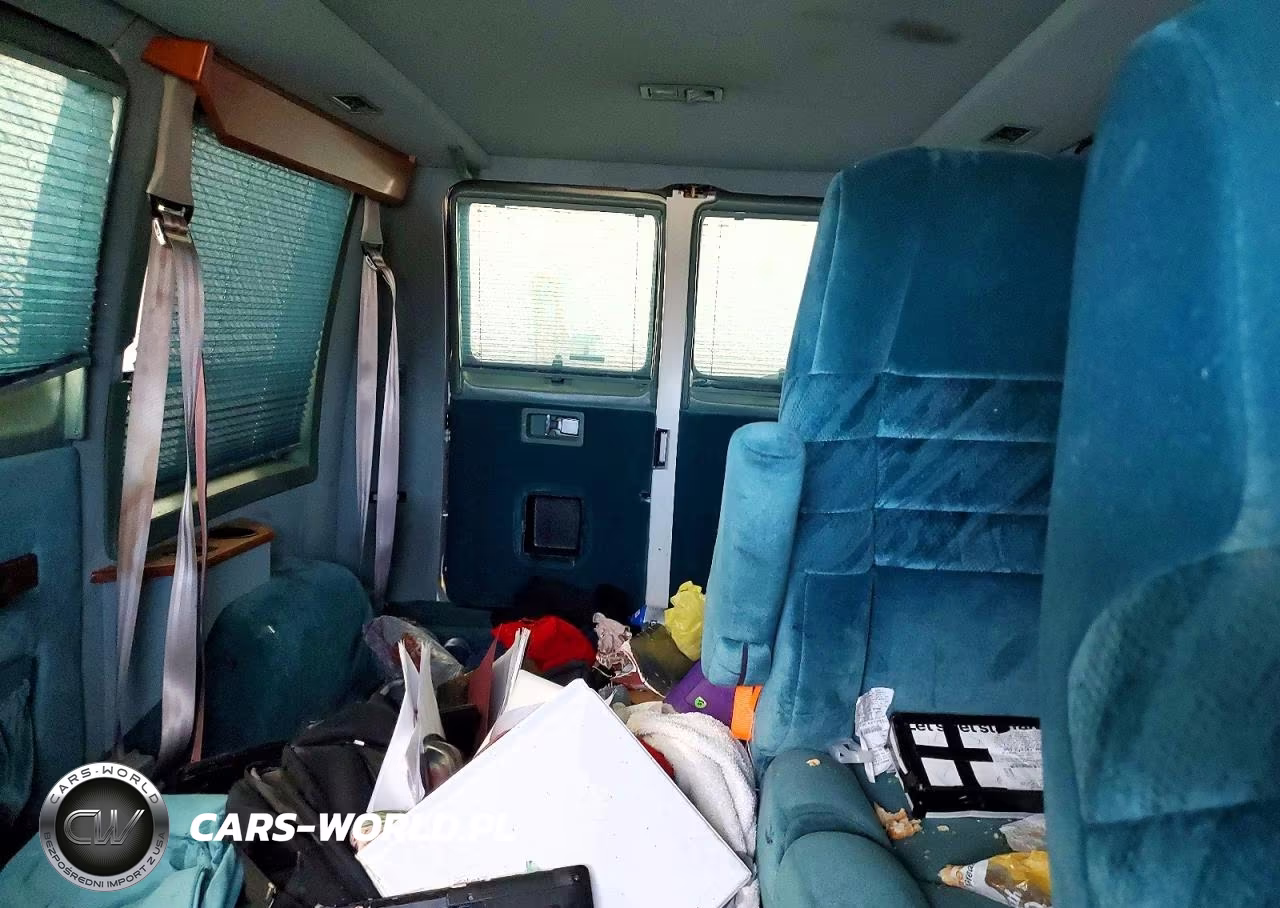 1994 Dodge Ram Van B250 VIN:2B6HB21XXRK107819 - 10