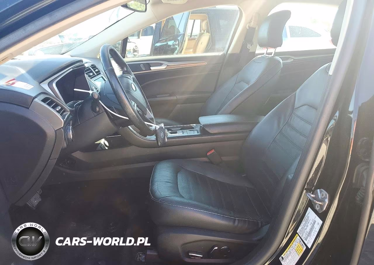2017 Ford Fusion Se VIN:3FA6P0HD4HR129292 - 7