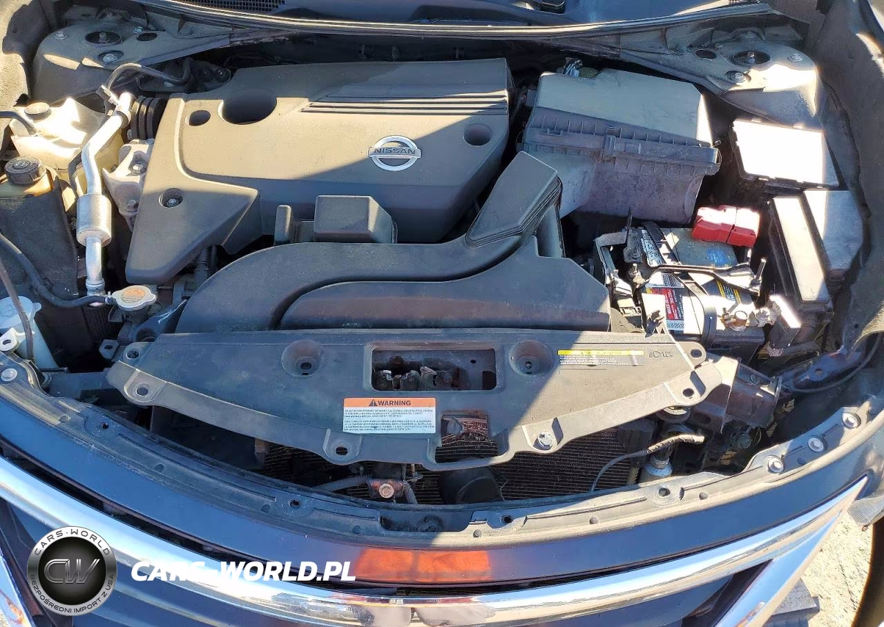 2015 Nissan Altima 2.5 S VIN:1N4AL3AP3FN402735 - 11