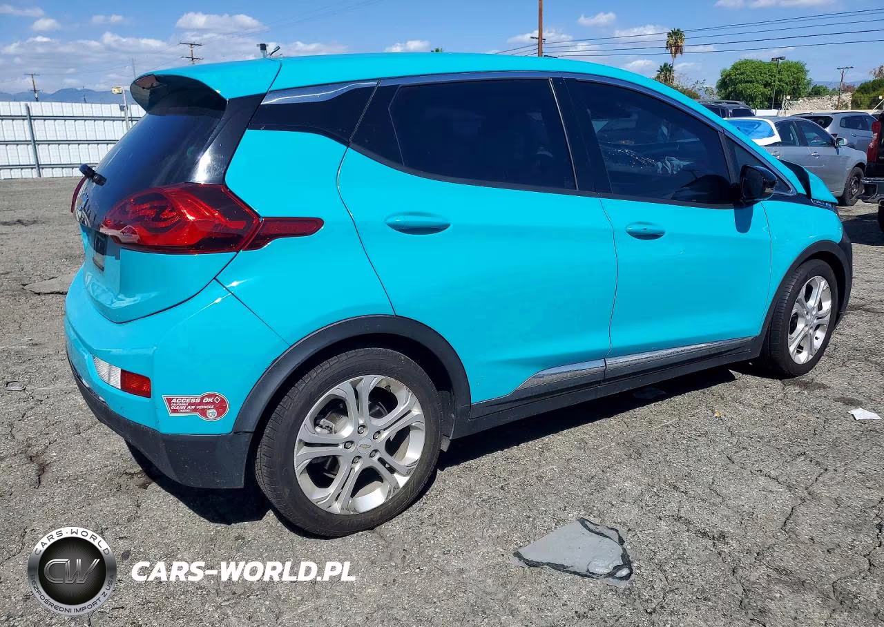 2020 Chevrolet Bolt Ev Lt VIN:1G1FW6S08L4105514 - 3