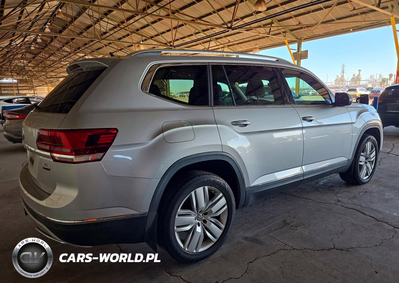2019 Volkswagen Atlas Sel Premium VIN:1V2NR2CA6KC522286 - 3