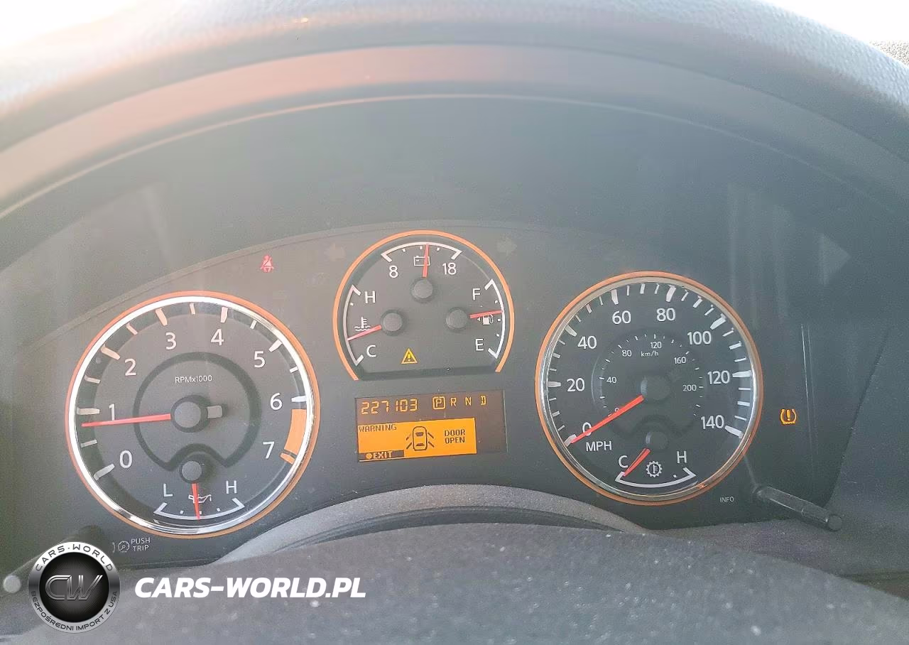 2013 Nissan Armada Sv VIN:5N1BA0ND8DN614140 - 9