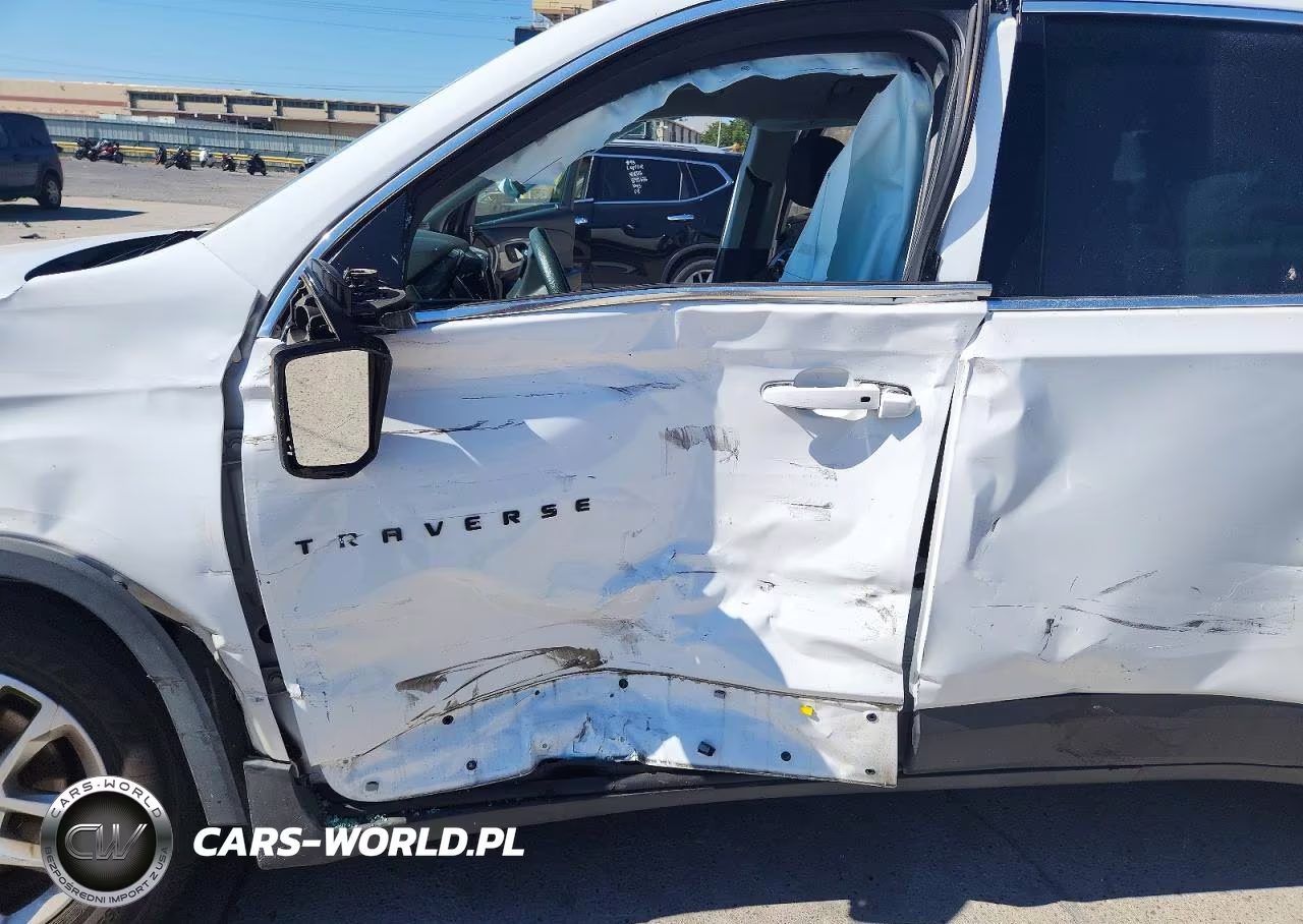 2020 Chevrolet Traverse Ls VIN:1GNERFKW0LJ184071 - 7