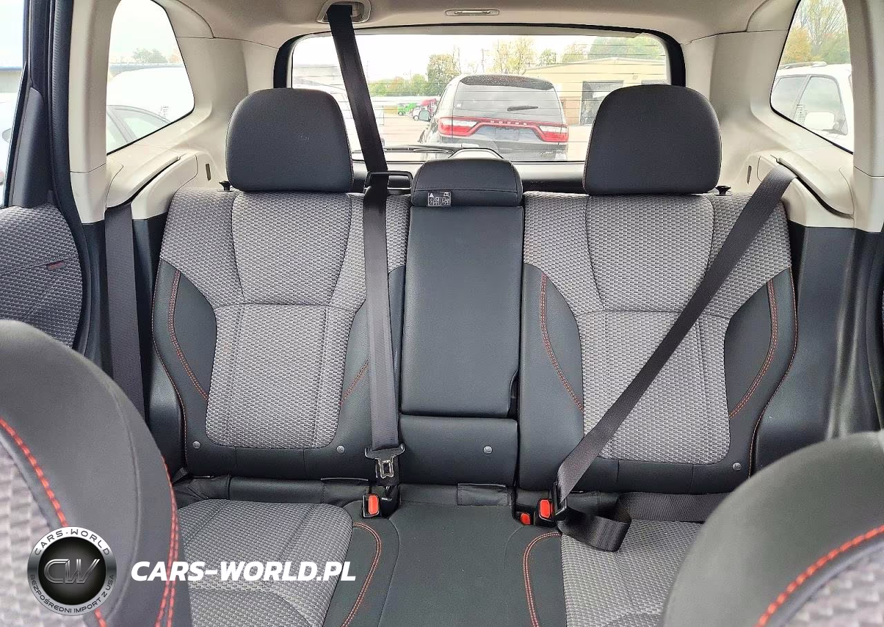 2020 Subaru Forester Sport VIN:JF2SKARC9LH471061 - 10