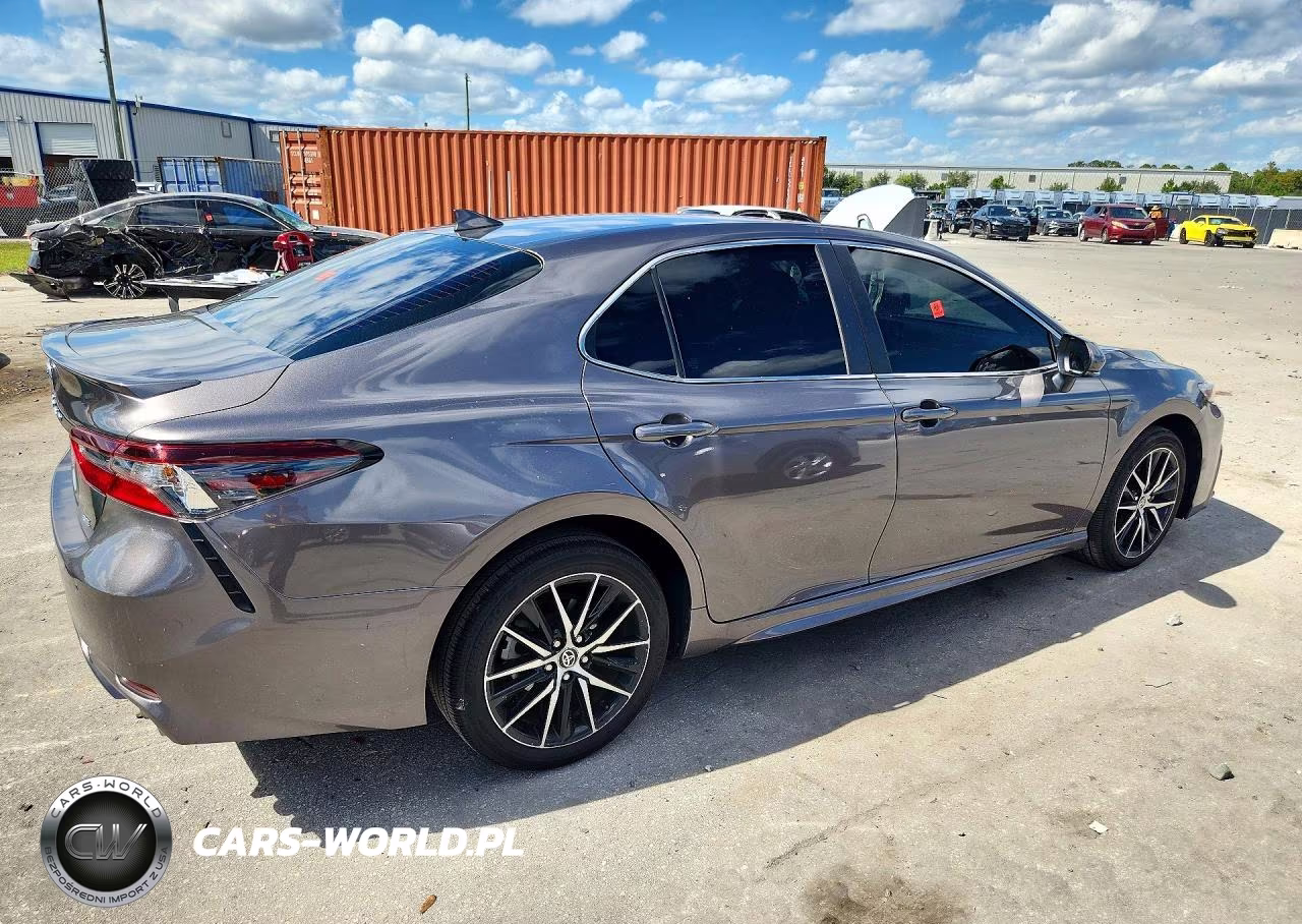2024 Toyota Camry Se VIN:4T1G11AK6RU911212 - 3