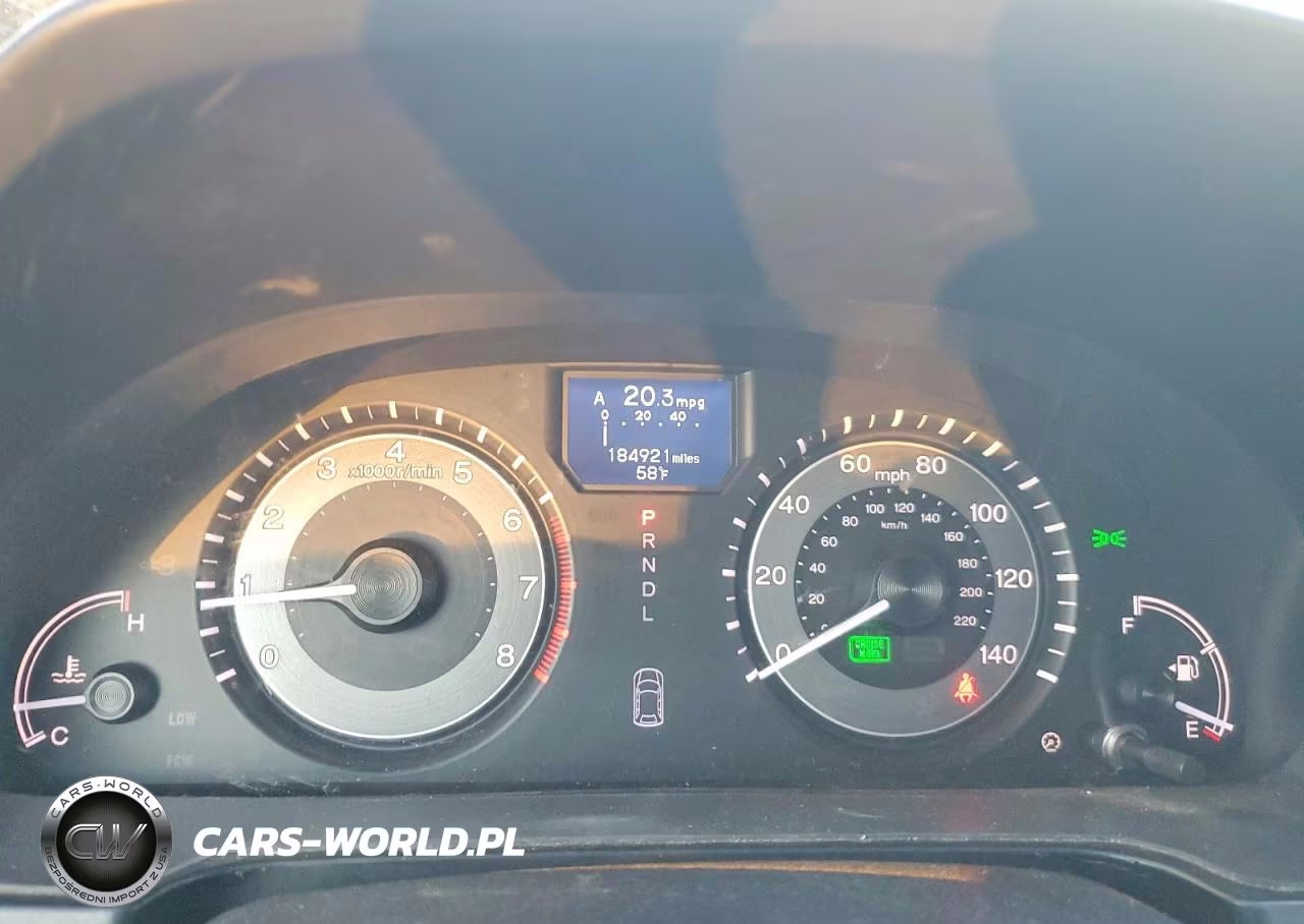 2014 Honda Odyssey Touring VIN:5FNRL5H92EB136461 - 9