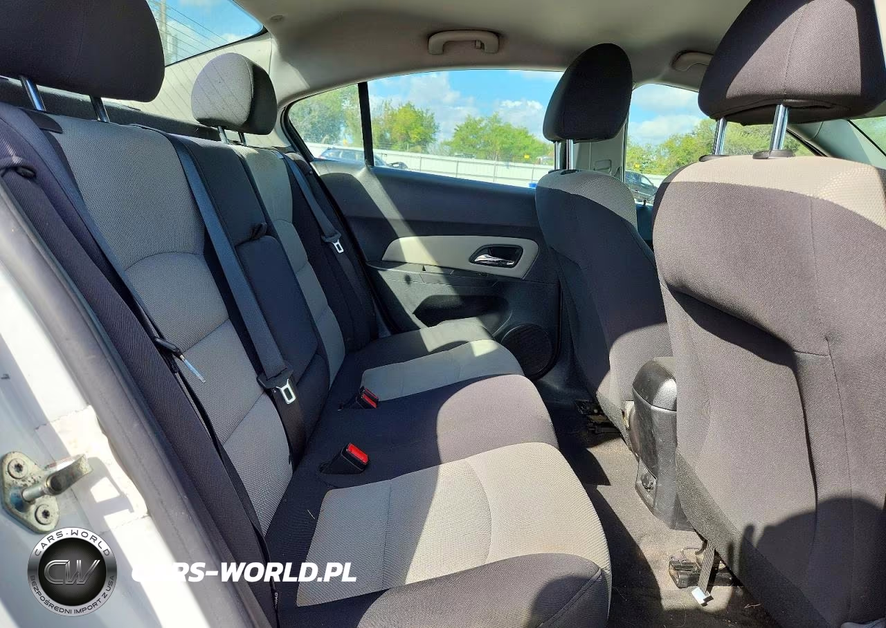 2014 Chevrolet Cruze Ls VIN:1G1PA5SHXE7480566 - 10