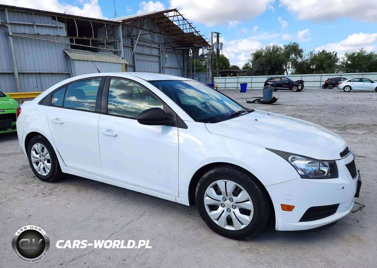 2014 Chevrolet Cruze Ls VIN:1G1PA5SHXE7480566 - 4