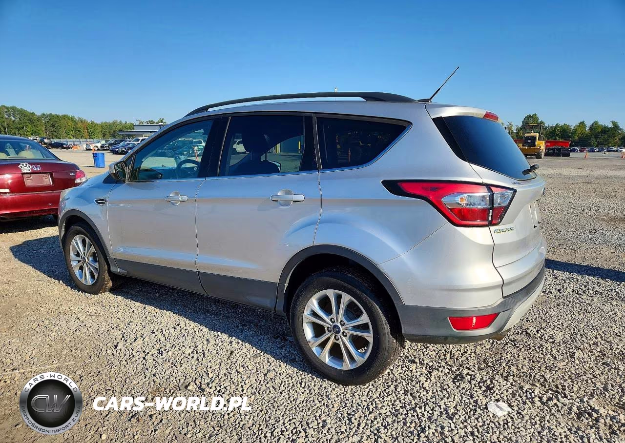 2018 Ford Escape Se VIN:1FMCU9GD9JUA11762 - 2
