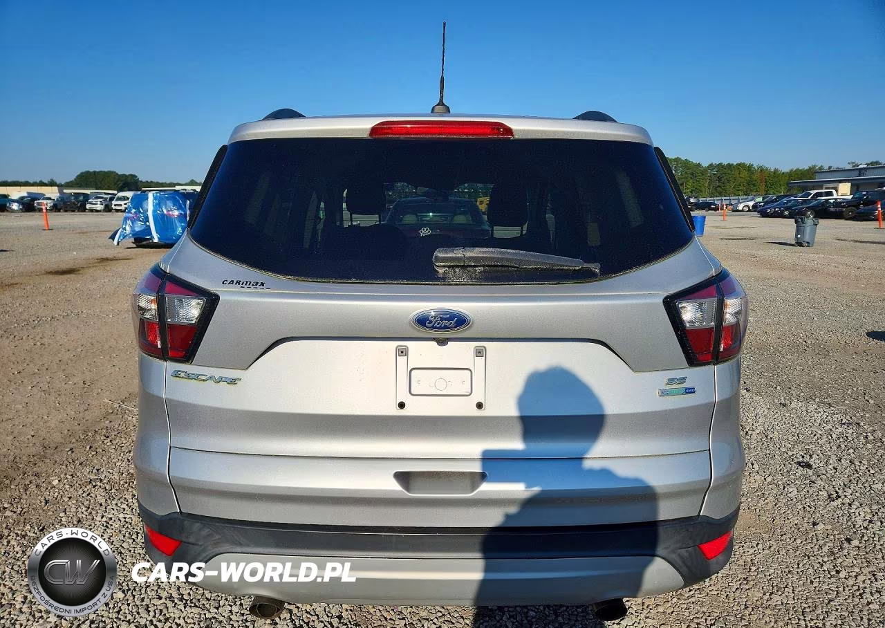 2018 Ford Escape Se VIN:1FMCU9GD9JUA11762 - 6