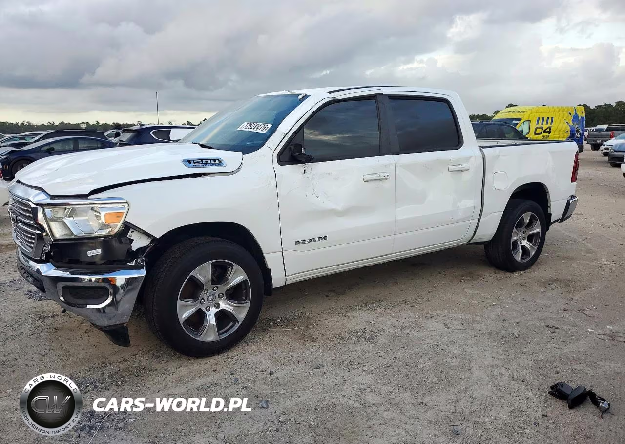 2024 Ram 1500 Laramie VIN:1C6RREJTXRN220109 - 1