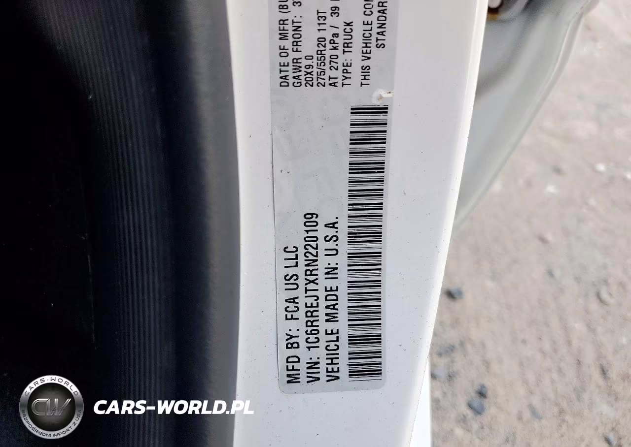 2024 Ram 1500 Laramie VIN:1C6RREJTXRN220109 - 13