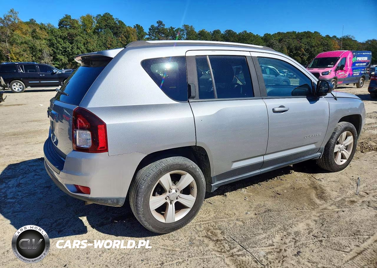 2016 Jeep Compass Sport VIN:1C4NJDBB9GD780527 - 3