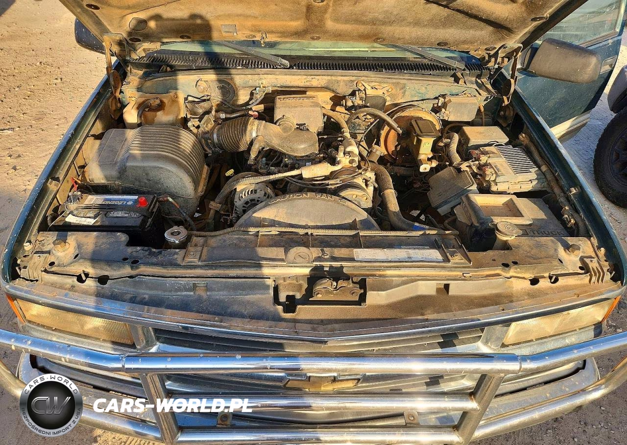 1996 Chevrolet Gmt-400 C1500 VIN:2GCEC19M5T1107076 - 11