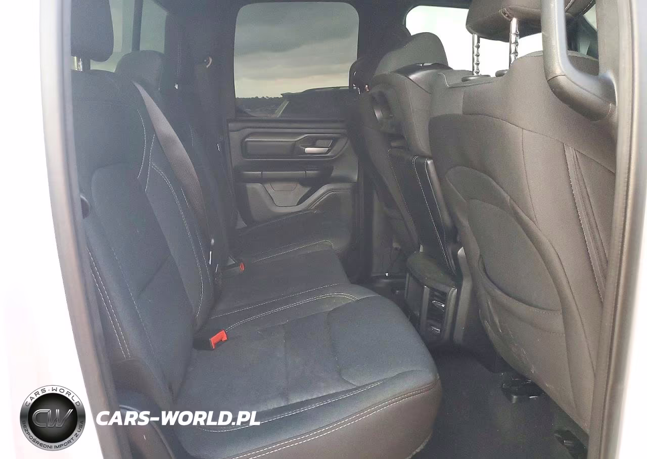 2025 Ram 1500 Tradesman VIN:1C6SRECGXSN590838 - 10