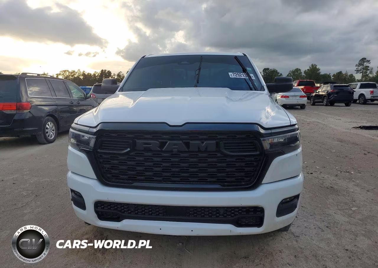 2025 Ram 1500 Tradesman VIN:1C6SRECGXSN590838 - 5
