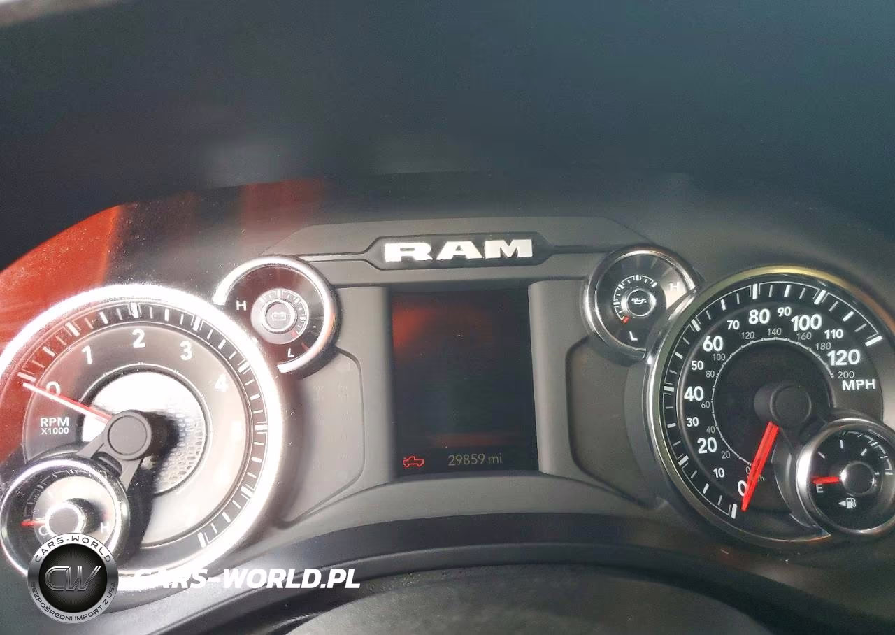 2025 Ram 1500 Tradesman VIN:1C6SRECGXSN590838 - 9