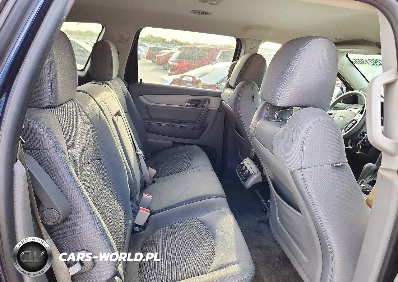 2017 Chevrolet Traverse Ls VIN:1GNKRFKD8HJ229587 - 10